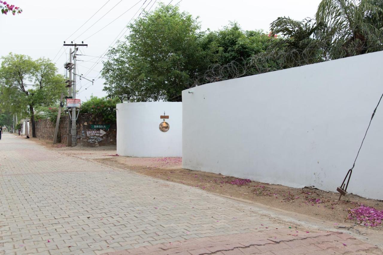 The Singh Farm Cosy Private Pool Farm Villa Gurgaon Buitenkant foto